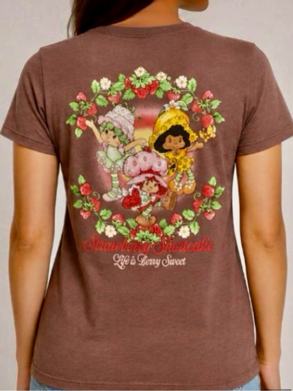Strawberry Shortcake & Friends  "Berry Sweet" graphic t Shirt Size Large New